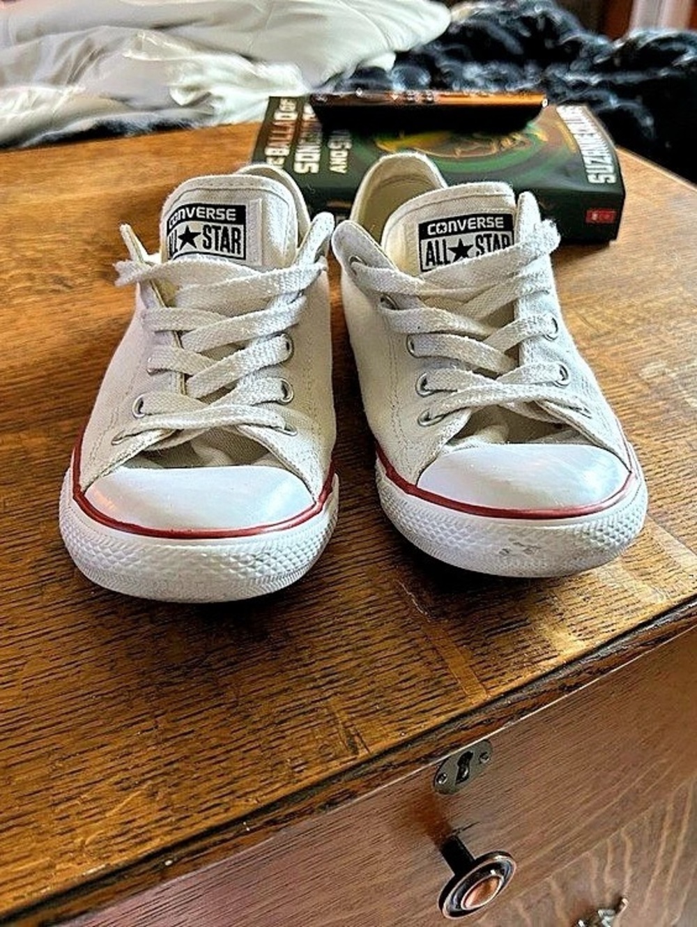 Converse Chuck Taylor All Star Low Top Sneakers in White